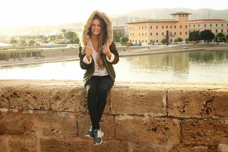 2 Warm looks 2 Warm looks