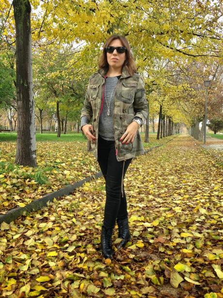 COZY SUNDAY.- COZY SUNDAY.-