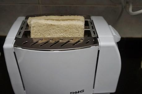 Rollito de salmón con gulas Rollito de salmón con gulas