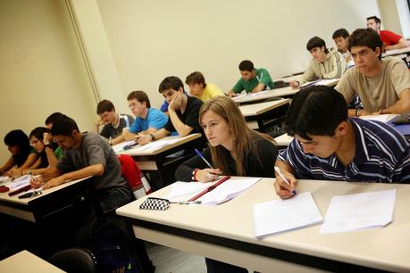 RECUERDO Y OLVIDO RECUERDO Y OLVIDO