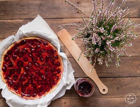 Tarta de fambruesa con crema pastelera