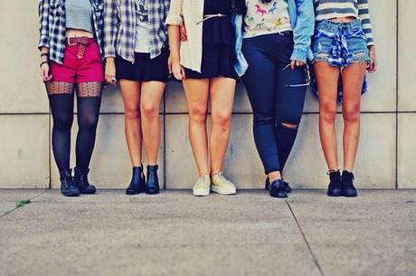 GIRLS GIRLS