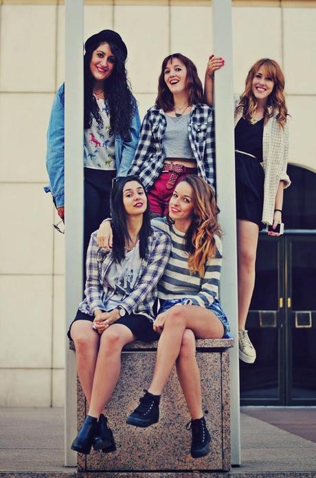 GIRLS GIRLS