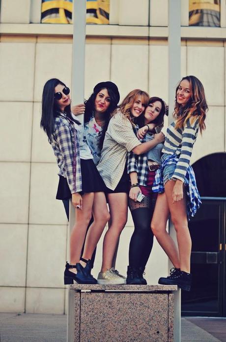 GIRLS GIRLS