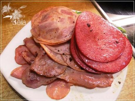 Pan de jamon venezolano, tuneado con chopped Pan de jamon venezolano, tuneado con chopped