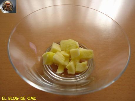 MOUSSE DE YOGUR GRIEGO Y MANZANA MOUSSE DE YOGUR GRIEGO Y MANZANA