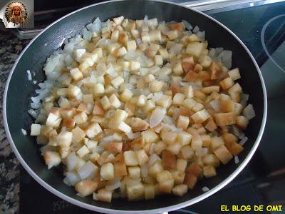 PISTO EN CESTA DE PATATAS CON JAMÓN, QUESO Y HUEVO. PISTO EN CESTA DE PATATAS CON JAMÓN, QUESO Y HUEVO.