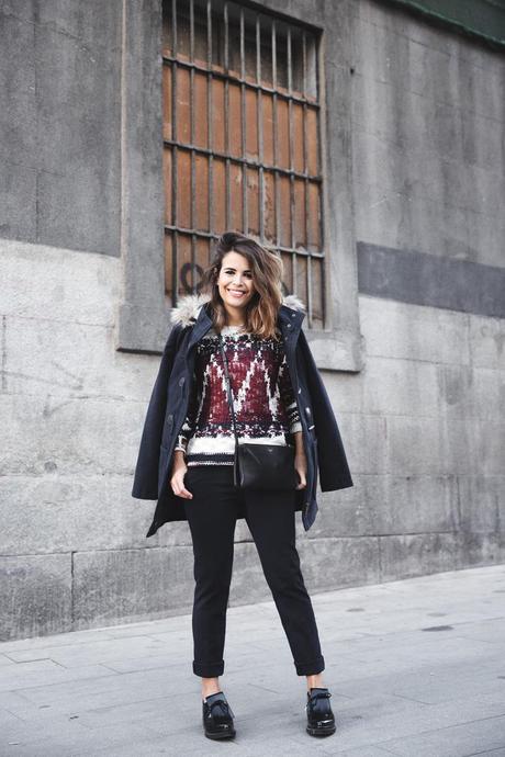 Gone in 60 Seconds Duffle_Coat-CA-Etnich_Sweater-Loafers-Outfit-Street_Style-Celine_Trio_Bag-33