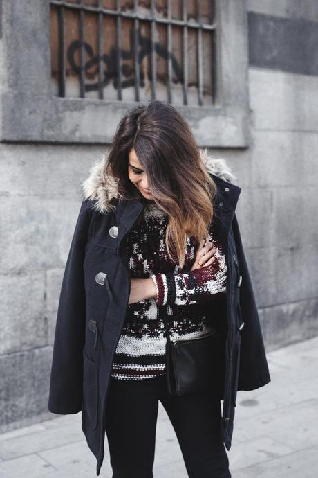 Gone in 60 Seconds Duffle_Coat-CA-Etnich_Sweater-Loafers-Outfit-Street_Style-Celine_Trio_Bag-20