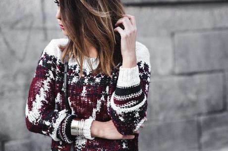 Gone in 60 Seconds Duffle_Coat-CA-Etnich_Sweater-Loafers-Outfit-Street_Style-Celine_Trio_Bag-36