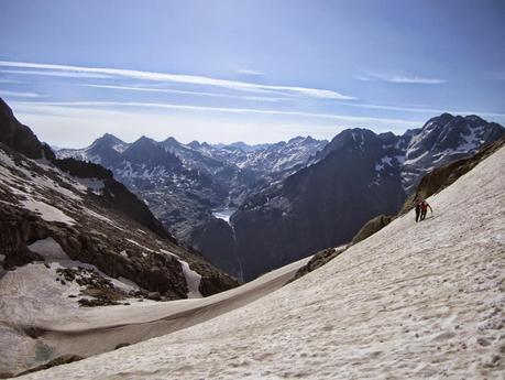 Cresta Besiberris desde Cavallers (AD) Cresta Besiberris desde Cavallers (AD)