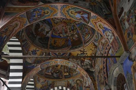 Detalles del techo de la iglesia del monasterio de Rila
