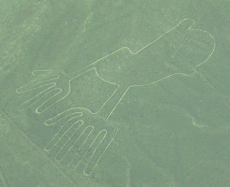 Las manos en las líneas de Nazca