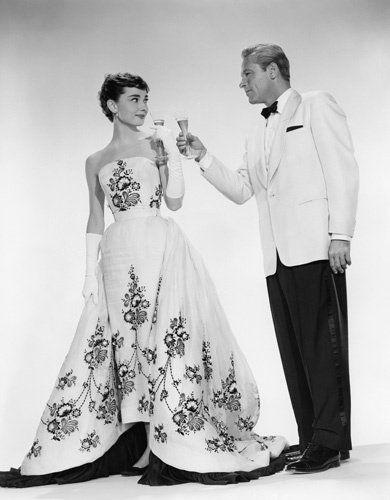 Audrey Hepburn con vestido Givenchy en la película 'Sabrina,' 1954
