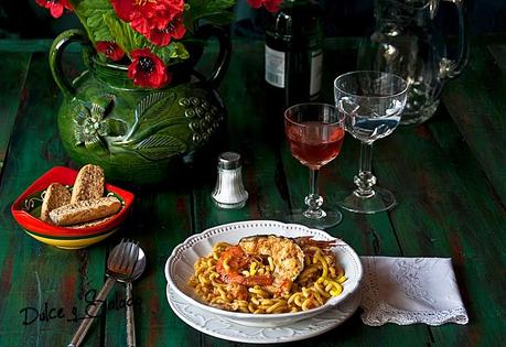 Congrio con Fideos y Langostinos Congrio con Fideos y Langostinos