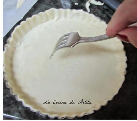 TARTA DE CREMA DE VAINILLA, CON UVAS NEVADAS TARTA DE CREMA DE VAINILLA, CON UVAS NEVADAS