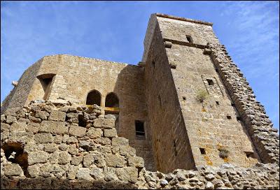 Excursiones por los Castillos Cátaros - Occitània (Francia) Excursiones por los Castillos Cátaros - Occitània (Francia)