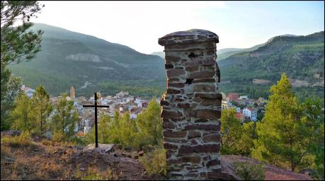Un Paseo por La Crevá (Quebrada) de Cirat Un Paseo por La Crevá (Quebrada) de Cirat