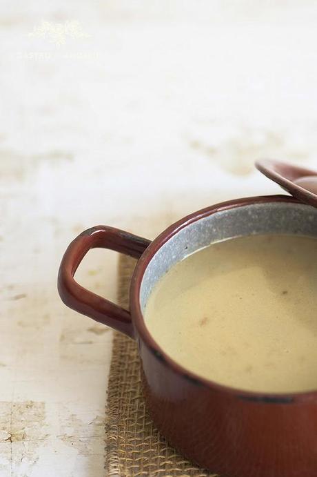 Caldo de pollo básico en olla express #elasaltablogs Caldo de pollo en olla express