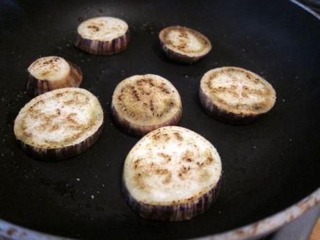 Montaditos de berenjena con jamón serrano y queso gruyere (#elasaltablogs) Montaditos-de-Berenjena-con-jamón-serrano-y-queso-gruyer-0