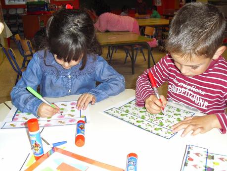 EN MI CAJA HAY.... EN MI CAJA HAY....