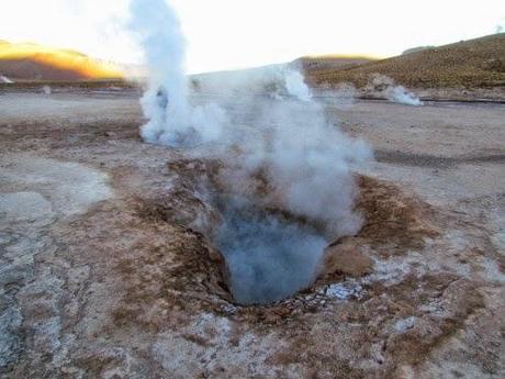 Géiseres de El Tatio Mallku. Atacama. Chile Géiseres de El Tatio Mallku. Atacama. Chile