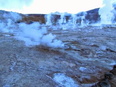 Géiseres de El Tatio Mallku. Atacama. Chile Géiseres de El Tatio Mallku. Atacama. Chile
