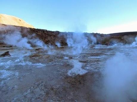 Géiseres de El Tatio Mallku. Atacama. Chile Géiseres de El Tatio Mallku. Atacama. Chile