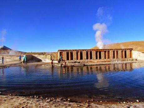 Géiseres de El Tatio Mallku. Atacama. Chile Géiseres de El Tatio Mallku. Atacama. Chile