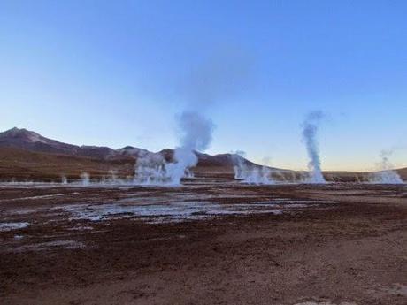 Géiseres de El Tatio Mallku. Atacama. Chile Géiseres de El Tatio Mallku. Atacama. Chile