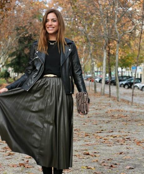 Faldas midis a tablas Faldas midis a tablas