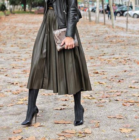 Faldas midis a tablas Faldas midis a tablas