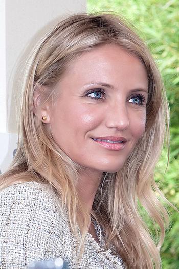 English: Cameron Diaz at Paris press conferenc...