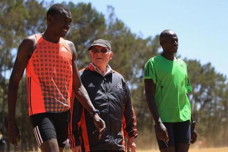 Carrera a pie – Colm O´Connell, el abuelo de los fondistas en Kenia (Vídeo) O´Connell