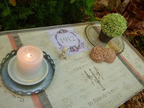 Una mesita para el sofá Una mesita para el sofá