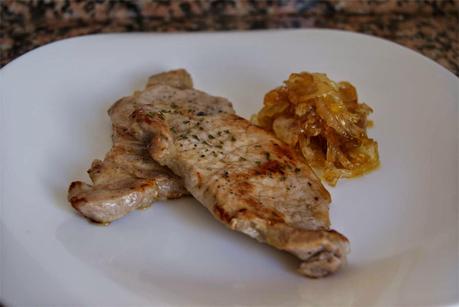 Lomo con cebolla Lomo con cebolla