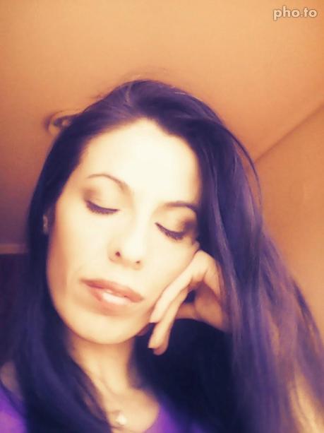 Empezamos el Día Con Make Up tonos Grises!! Empezamos el Día Con Make Up tonos Grises!!