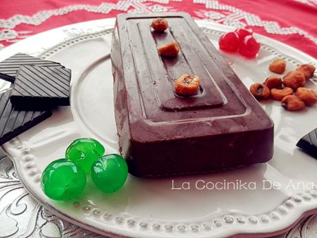 Turrón de chocolate con kikos