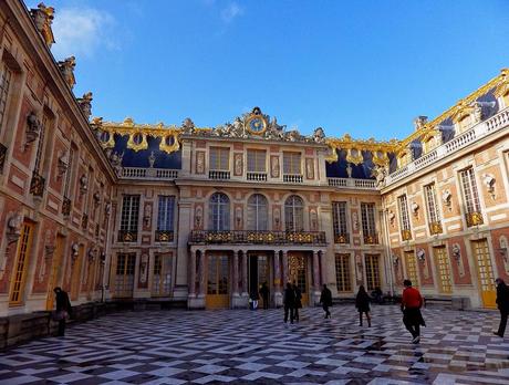 Back to Paris Back to Paris