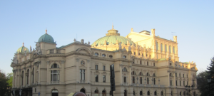 CRACOVIA: UNA CIUDAD que SORPRENDE CRACOVIA: UNA CIUDAD que SORPRENDE