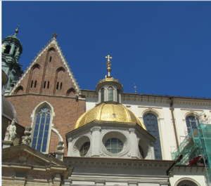 CRACOVIA: UNA CIUDAD que SORPRENDE CRACOVIA: UNA CIUDAD que SORPRENDE