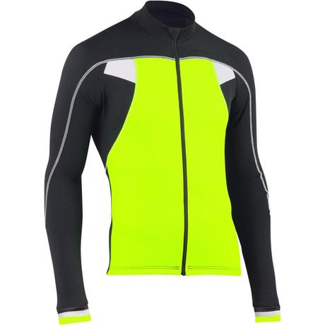 Northwave ofrece prendas de vestir adecuadas para el invierno, como el maillot Sonic y el culote largo Evolution Tech Northwave Sonic 1
