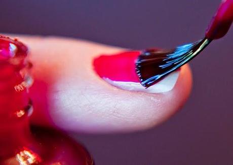 dejar descansar las uñas entre esmaltes dejar descansar las uñas entre esmaltes