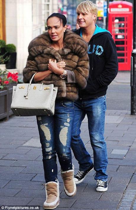 MOU BOOTS, UGG o EMU ¿REALMENTE VALEN LO QUE CUESTAN? LRG Magazine - MOU boots, UGG, o EMU ¿realmente valen lo que cuestan_ - 14