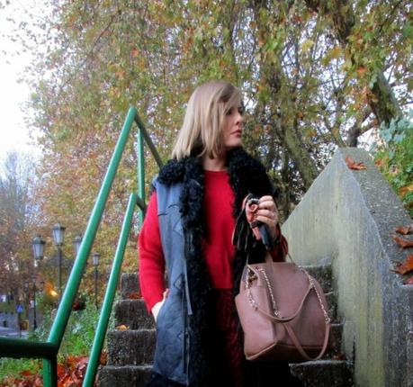 FUR AND WOOL FUR AND WOOL