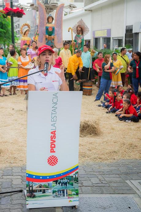 EL RECREO -  Inaugurado  el  Pesebre  más  grande de Venezuela en el Bulevar de Sabana Grande