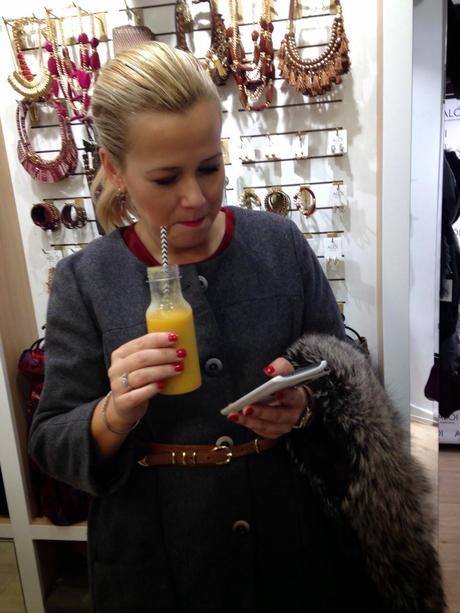 BLOGSSIPGIRL HA ESTADO ALLÍ: INAUGURACIÓN DE ALOI DON JAIME, MODA Y COMPLEMENTOS BLOGSSIPGIRL HA ESTADO ALLÍ: INAUGURACIÓN DE ALOI DON JAIME, MODA Y COMPLEMENTOS