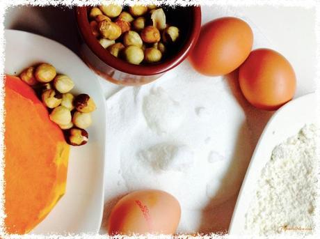 Bizcochitos de calabaza con crema de queso y conguitos Bizccochuelo de calabaza con crema de queso y conguitos Ingredientes