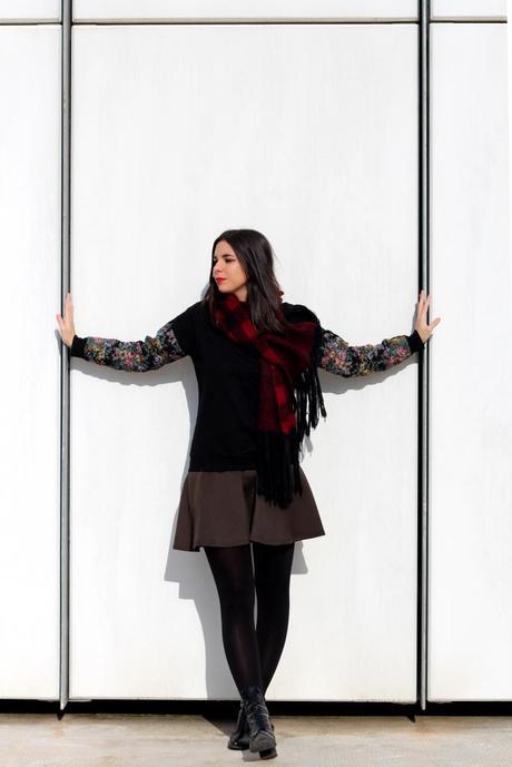 Look con Falda y Sudadera photo faldaysudadera2_zps431583c5.jpg