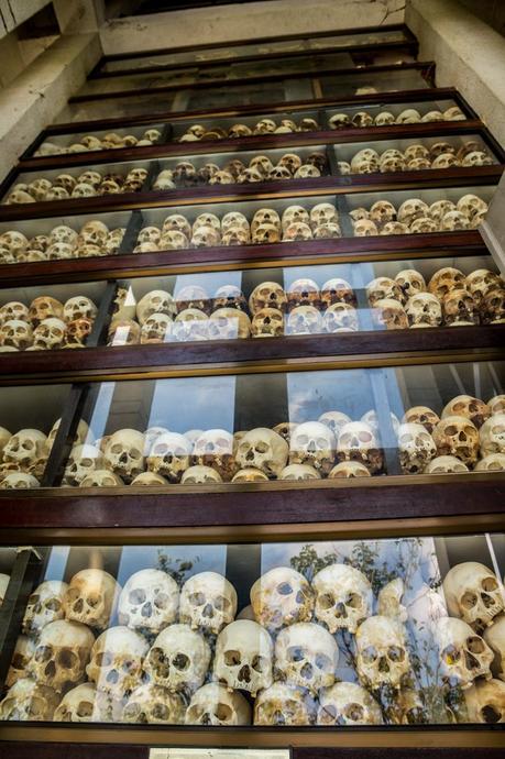 Más de 5000 calaveras en el interior de esta stupa, Choeung Ek